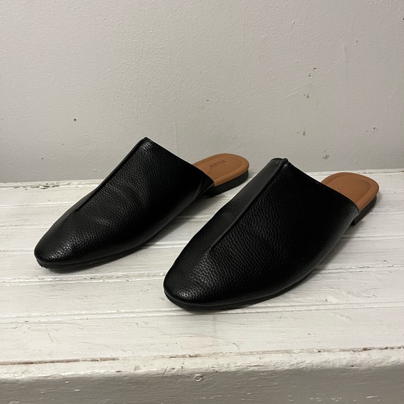 Ellen Tracy mules - Picture 5 of 6